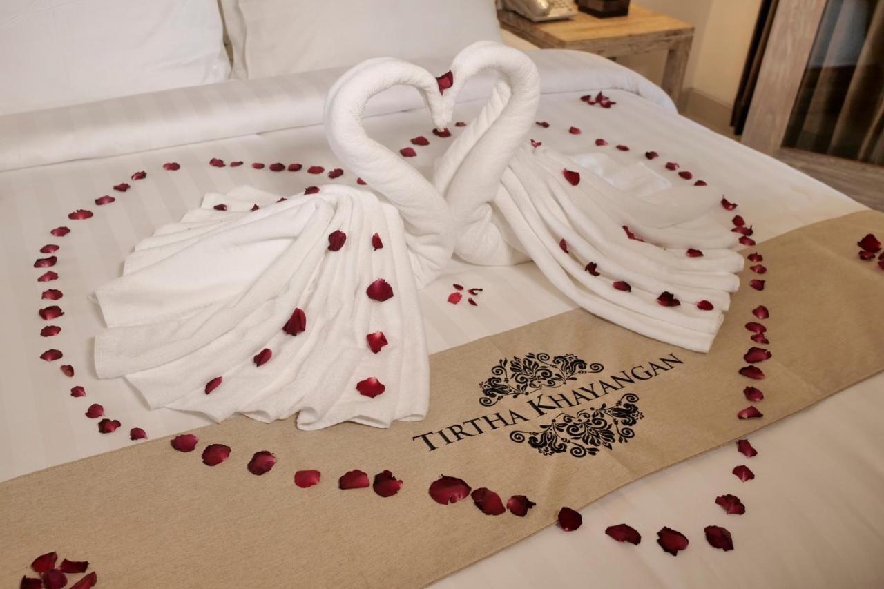Tirtha Khayangan Hotell Canggu Exteriör bild